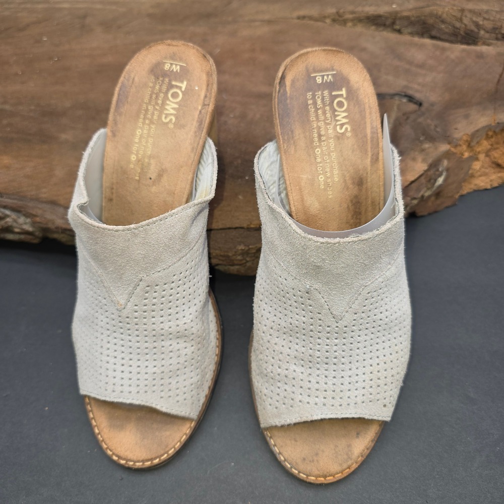 TOMS Majorca Suede Mules Womens 8 Gray Perforated Peep Toe Block Heel Sandals